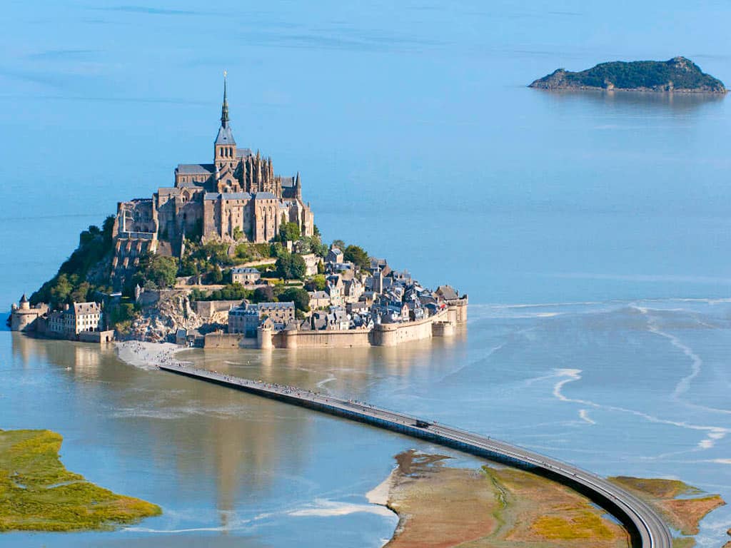 Mont Saint Michel daytrip from Paris » Paris Whatsup